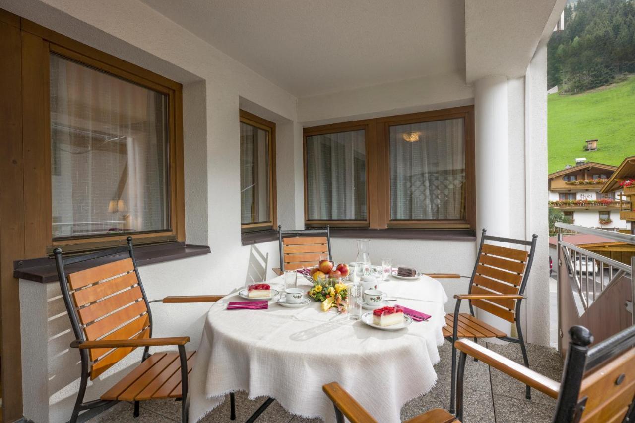 Hotel Pinzger Tux Eksteriør billede