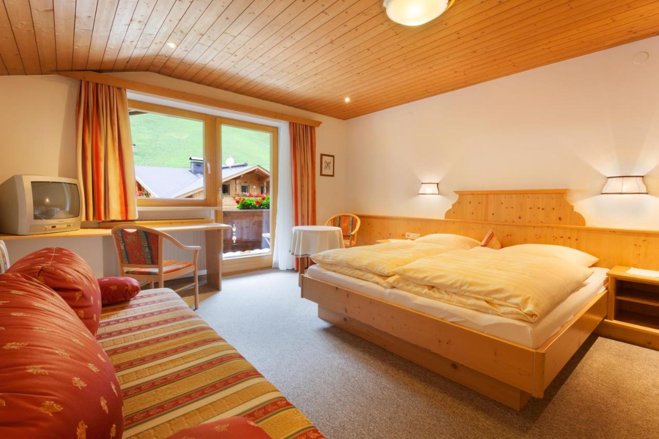 Hotel Pinzger Tux Eksteriør billede