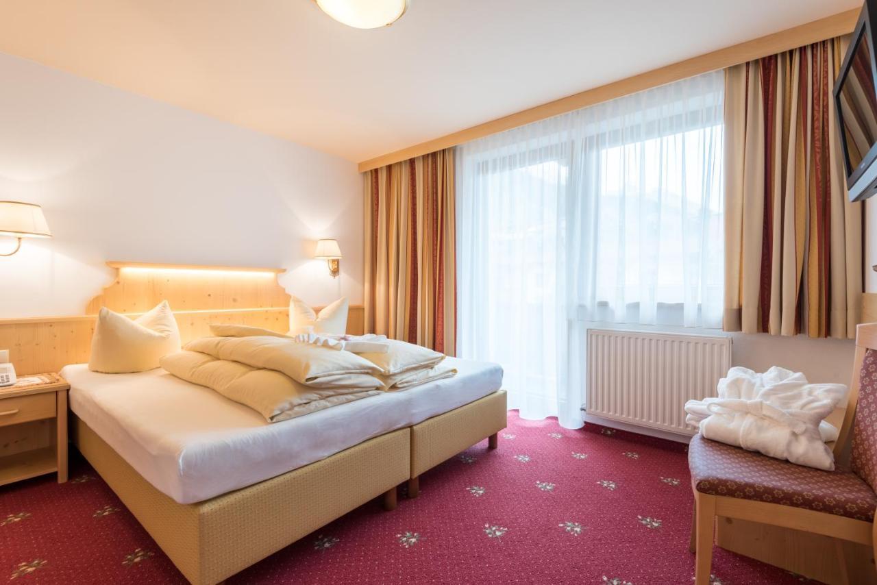 Hotel Pinzger Tux Eksteriør billede